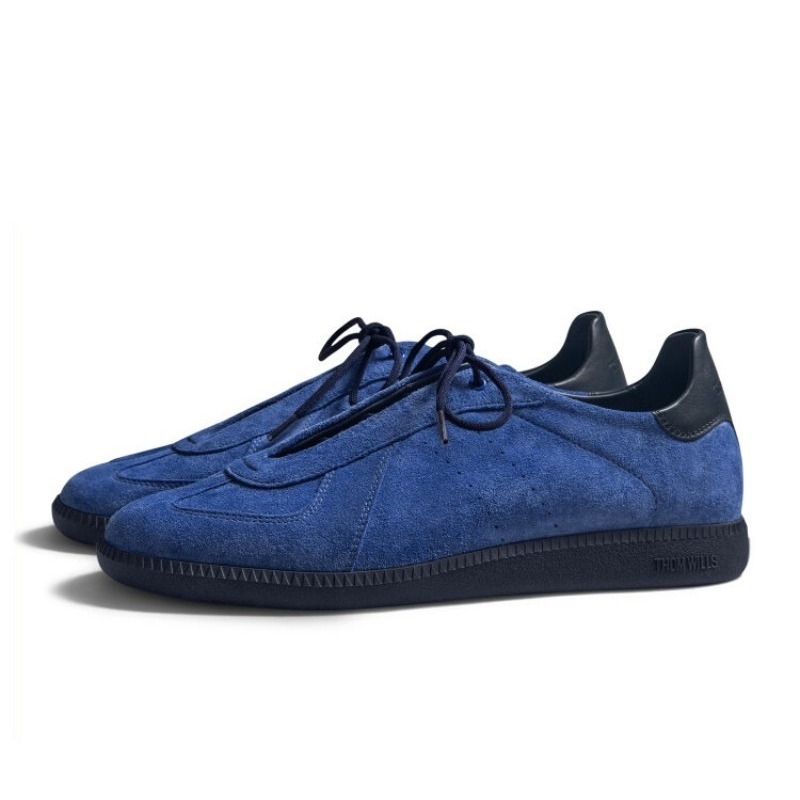 Luxury Cowhide Sneakers Blue C - огляд і ціна Leatherwork Training