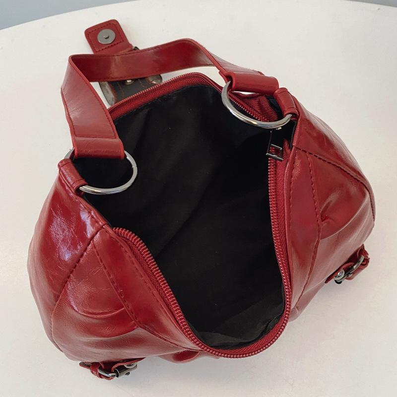 Y2K Retro Pleated Leather Shou - огляд і ціна Leatherwork Workshop